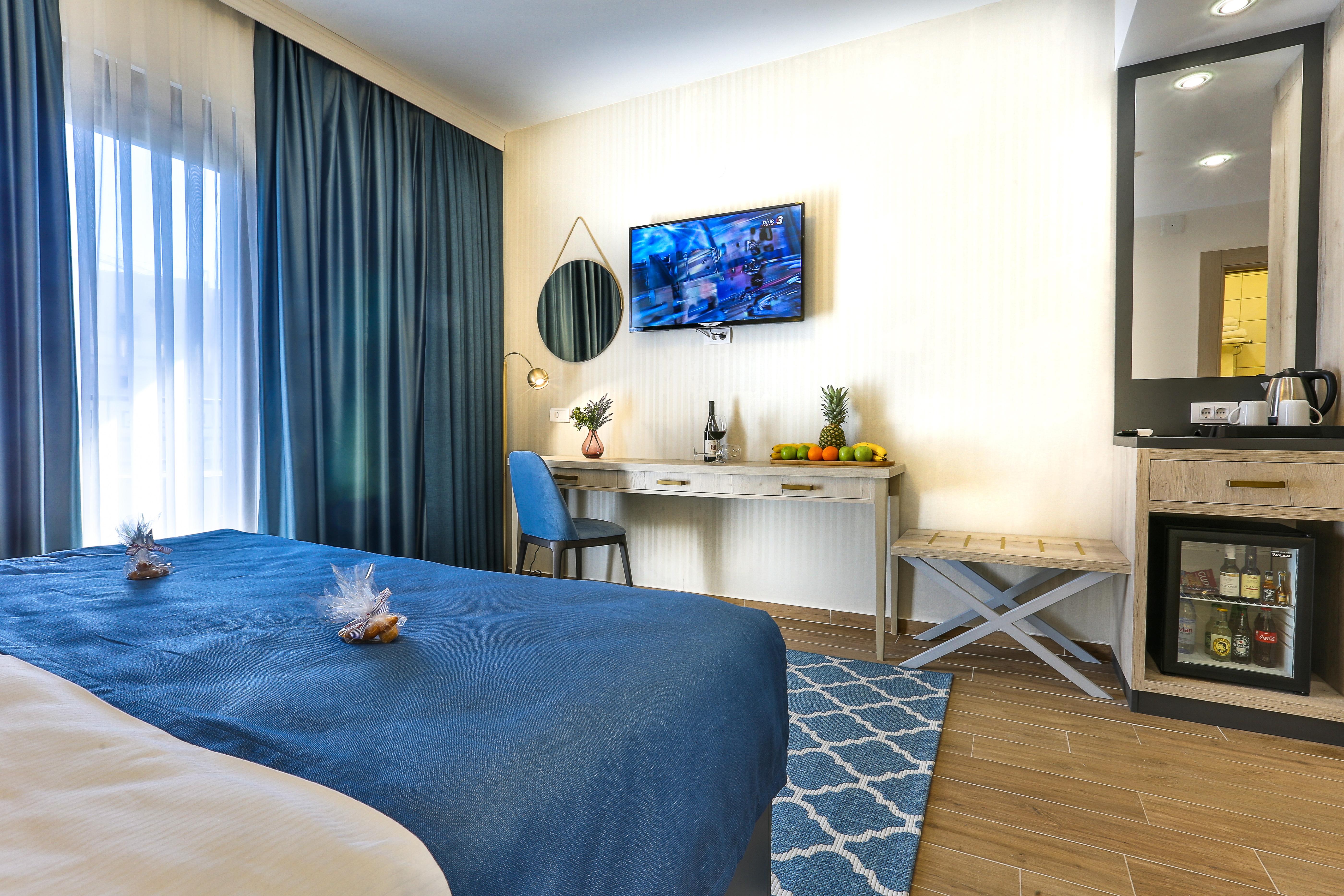 Hotel Harmony Petrovac Buitenkant foto
